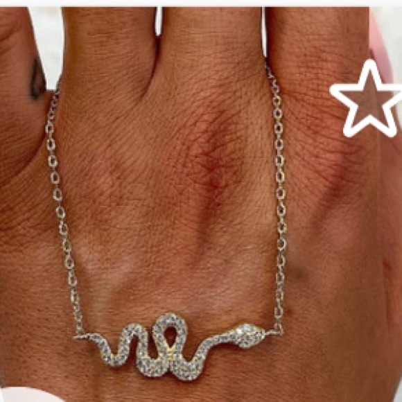 ✨🐍✨GOLD DIPPED CZ SNAKE NECKLACE ✨🐍✨ - Picture 1 of 3